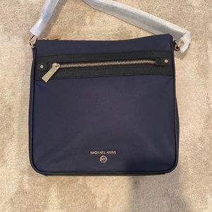 michael kors crossbody